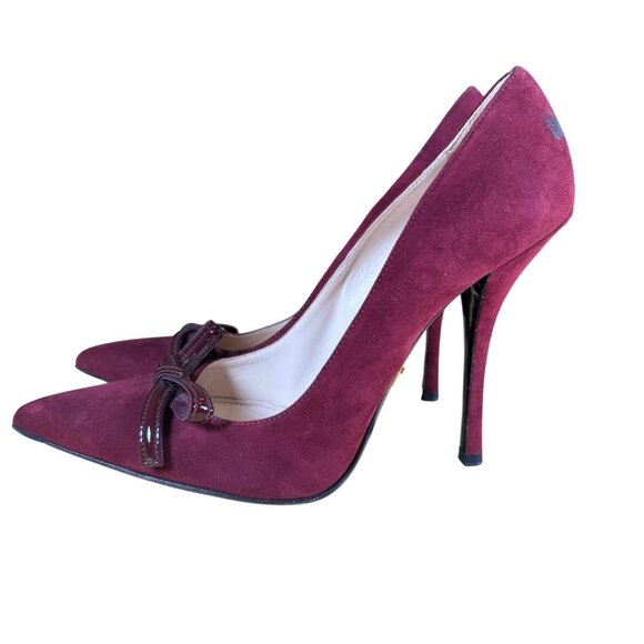 Prada Burgundy Red Suede Pointed Toe Heels Pumps w/ Bow Accent Size 39 - Picture 6 of 11